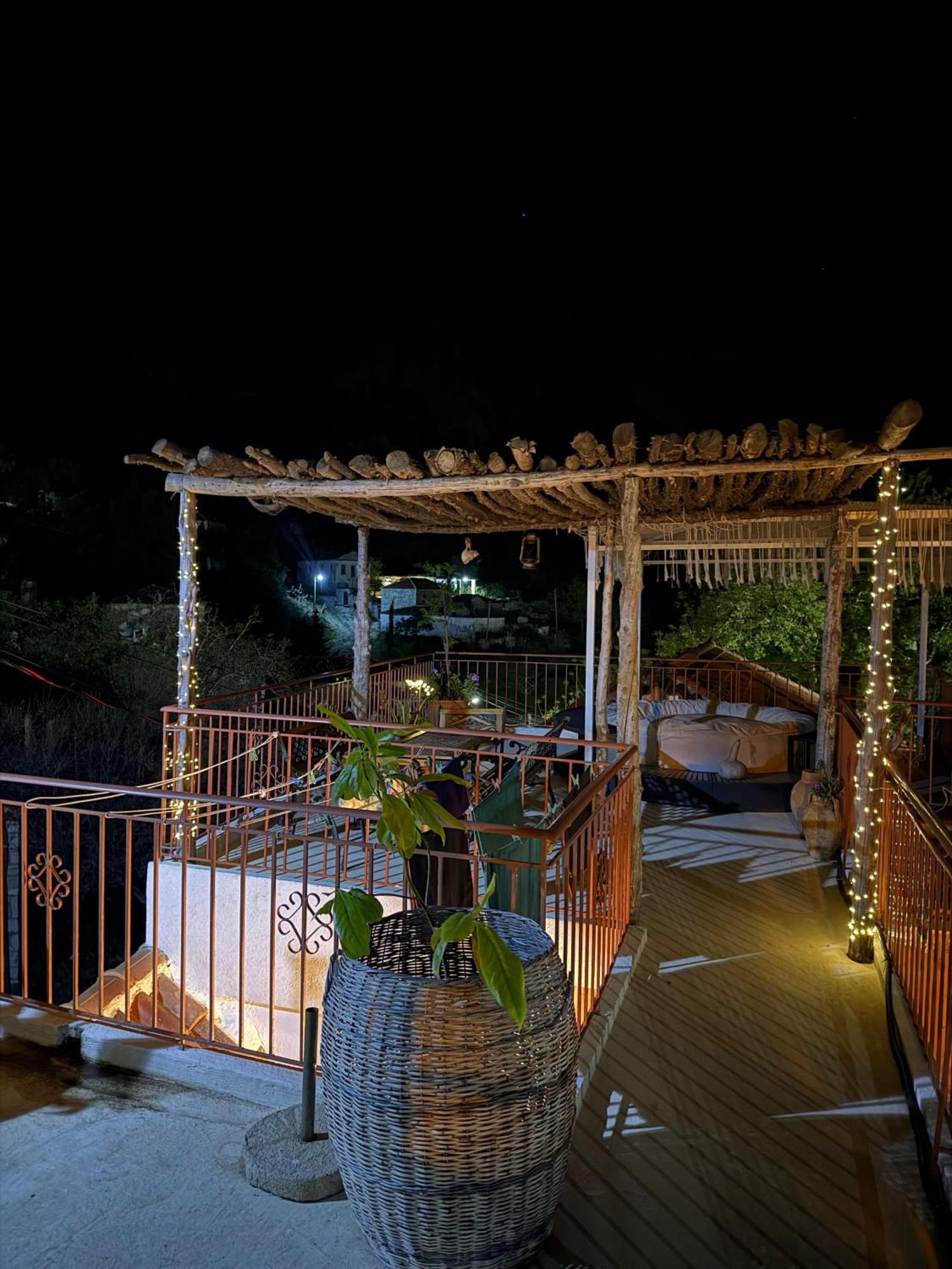 Villa Porta Qeparo Exterior photo